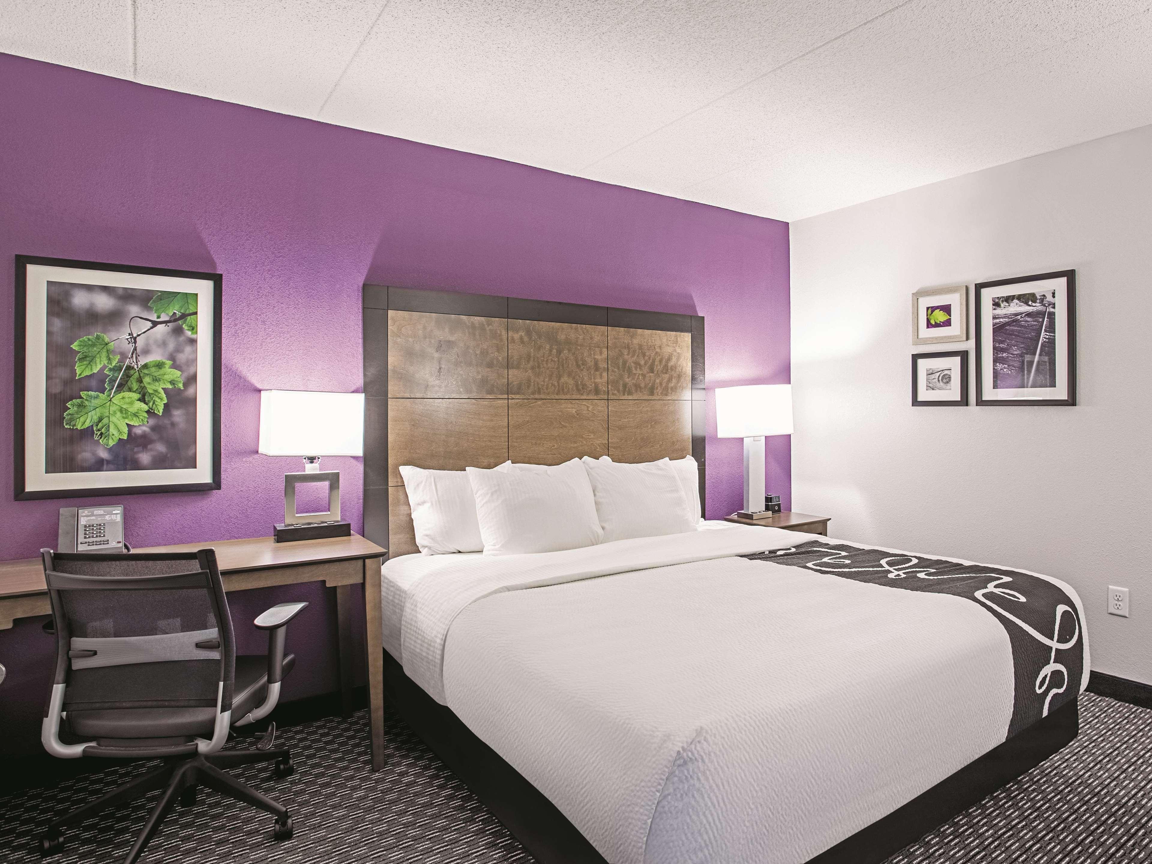 La Quinta By Wyndham Baltimore N / White Marsh Rosedale Экстерьер фото