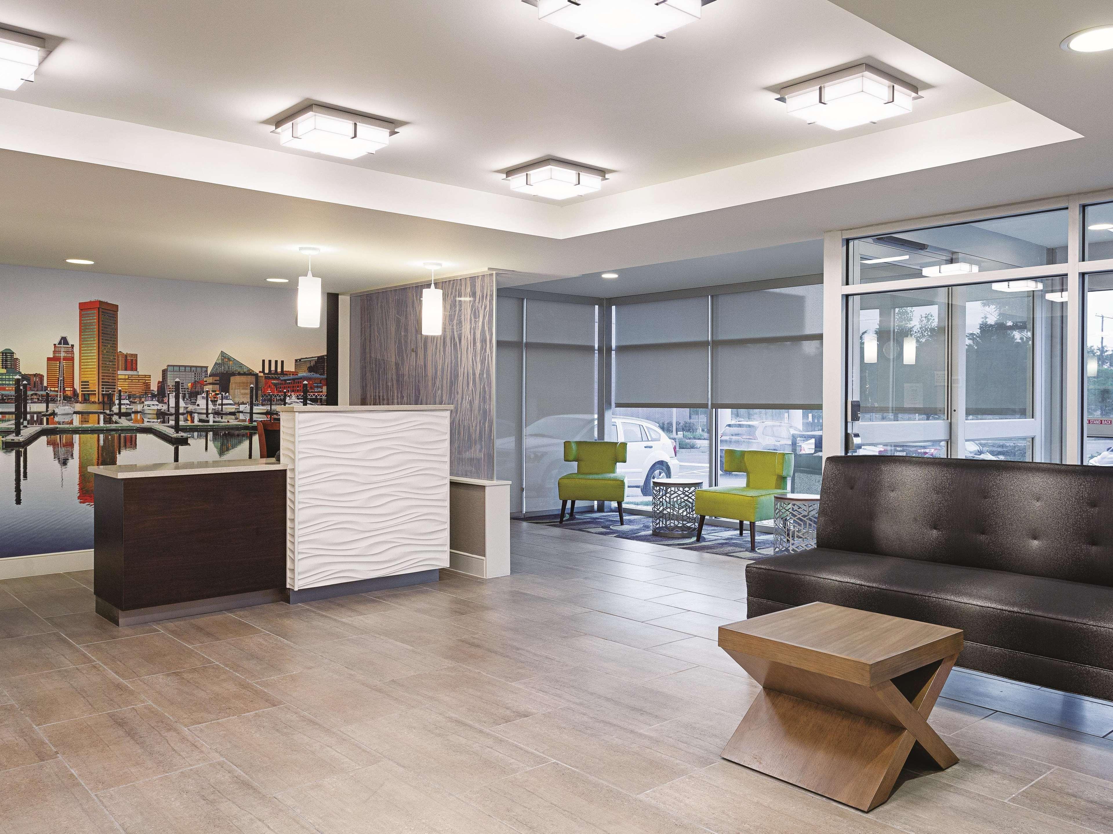 La Quinta By Wyndham Baltimore N / White Marsh Rosedale Экстерьер фото