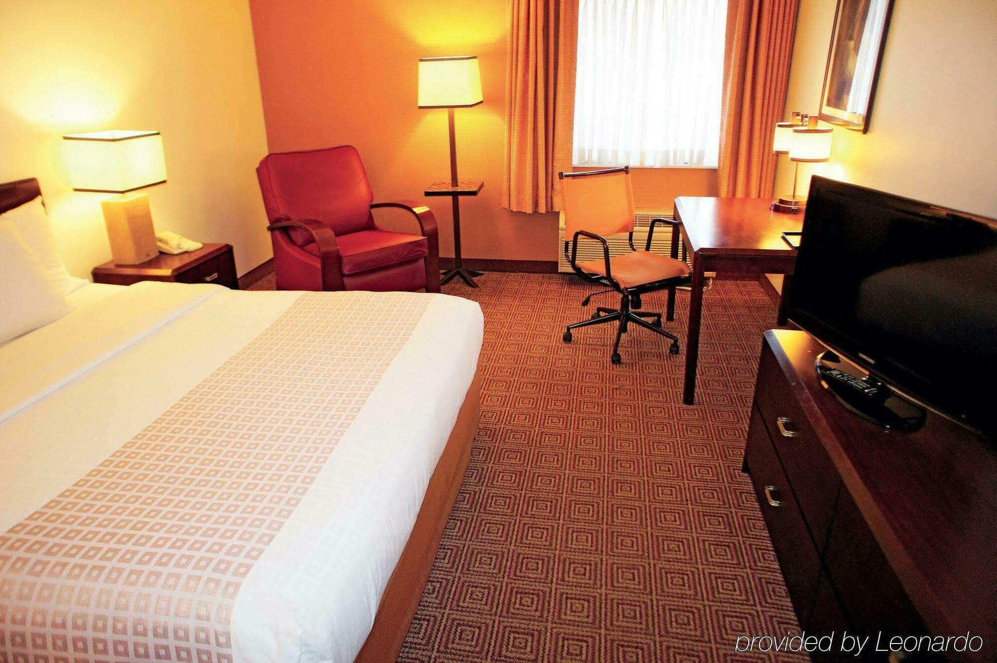 La Quinta By Wyndham Baltimore N / White Marsh Rosedale Экстерьер фото